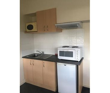 Studio Apartment - Photo 4