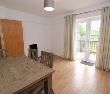 2 bedroom ground floor flat to rent - Photo 1