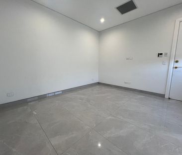 MODERN 1 BED GRANNY FLAT - Photo 6