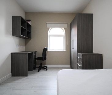 3 bedroom apartment to rent - Photo 5