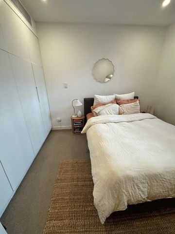 North Sydney - Photo 2