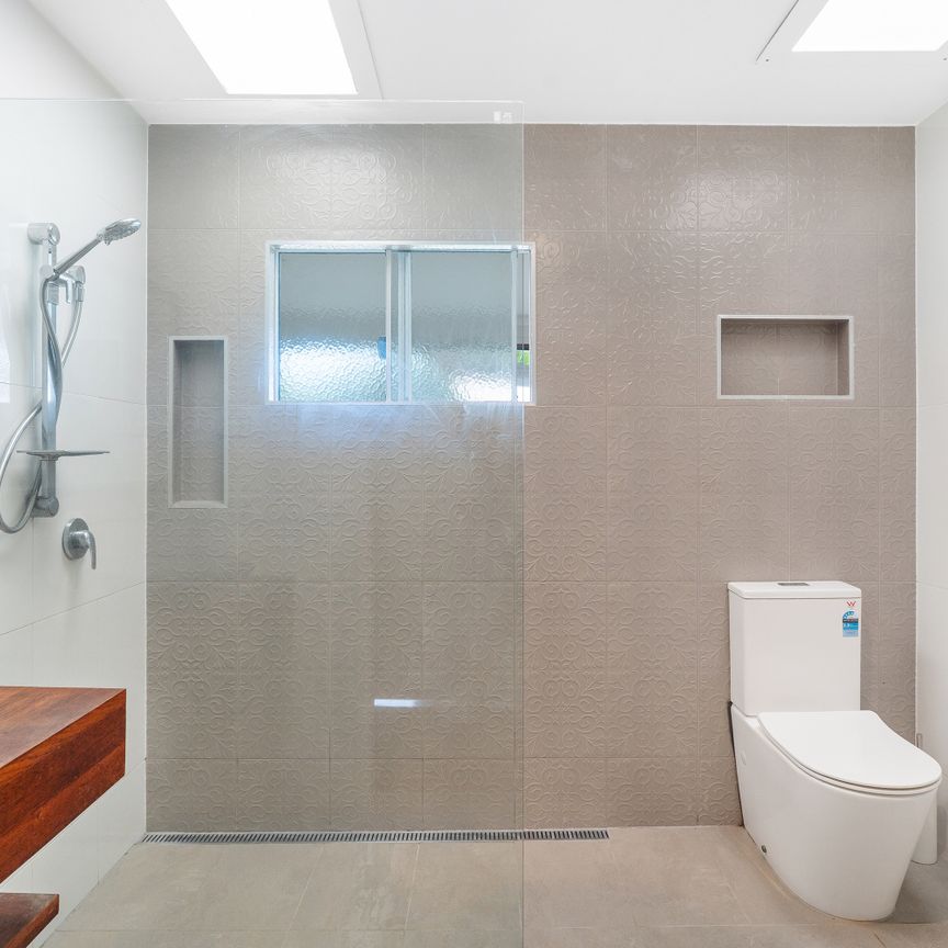 434 Anzac Avenue, Kippa-Ring QLD 4021 - House For Rent | Domain - Photo 1