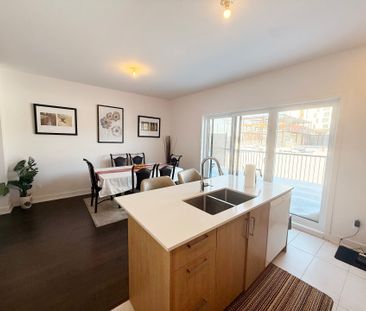Maison à étages - 184 Av. Jenkins - Photo 3