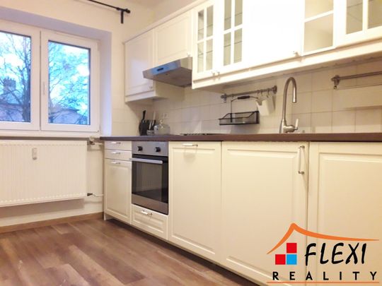 Pronájem bytu 2+1 53 m² - Photo 1