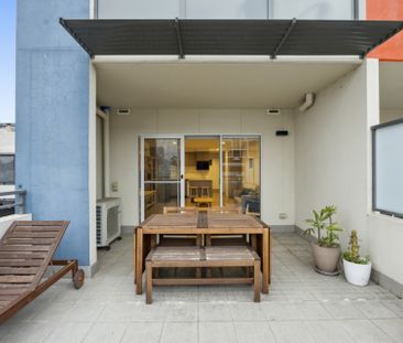 Fabulous One Bedroom in Braddon - Photo 5