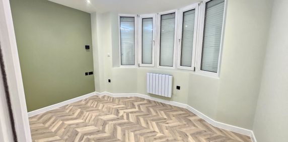 1 Bed Flat, Spur Road, N15 - Photo 2