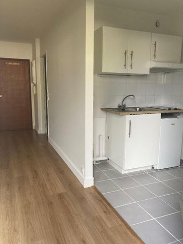 Location Appartement 1 pièce 27m² BORDEAUX 33200 - Photo 2