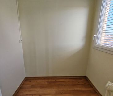 Location Appartement 3 pièces 71m² - Photo 3