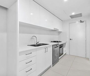 603/110 Hunter Street, Newcastle - Photo 2