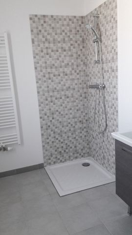 Location Appartement 2 pièces 42m² ST JORY 31790 - Photo 3