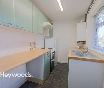 2 bed terraced house to rent in Legge Street, Newcastle-under-Lyme,... - Photo 3