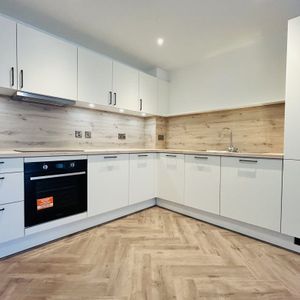 Castleward Boulevard - Photo 2