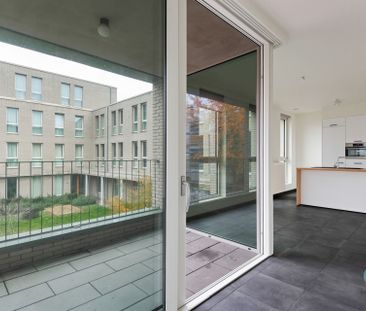 Mooi appartement met twee kamers en terras - Photo 5