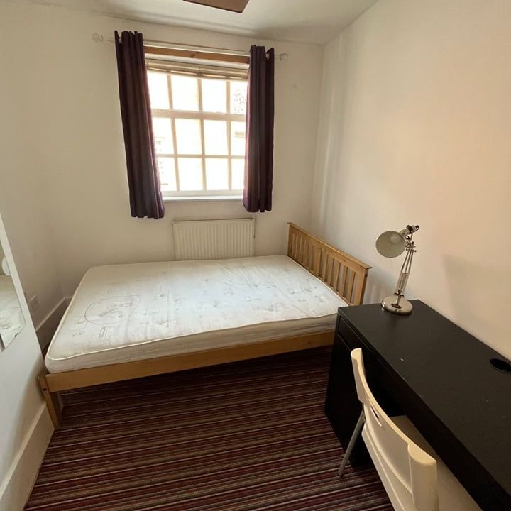 Room in a Shared House, Hockley, NG1 - Photo 1