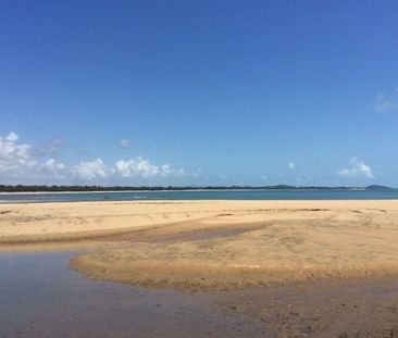 BEACH SIDE UNIT WALKING DISTANCE TO EIMEO PUB! - Photo 4