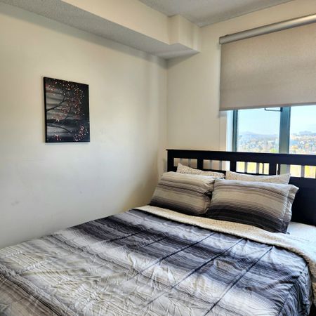 1516, 1121 6 Ave, SW, Calgary, AB - Photo 3