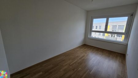 3 Zimmerwohnung mit verglaster Loggia und Einbauküche – Unbefristeter Mietvertrag - Photo 3