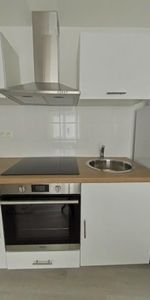 Location Appartement 2 pièces Meublé 31m² LOUDUN 86200 - Photo 3