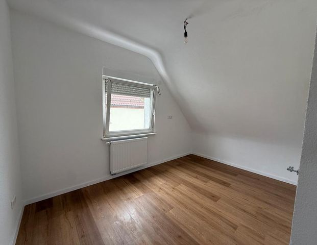 Erstbezug nach Sanierung: 3-Zimmer-Wohnung Zuffenhausen - Foto 1