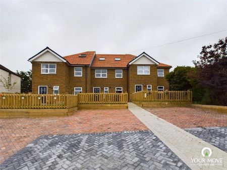 4 bedroom end of terrace house to rent - Photo 2