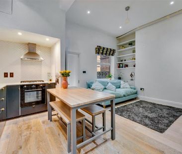 2 bedroom maisonette to rent - Photo 1