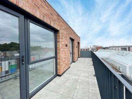 Obelisk House, Obelisk Way, Camberley, GU15 - Photo 5