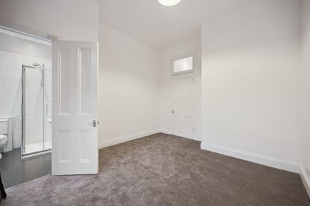 Strathyre Street - Photo 5