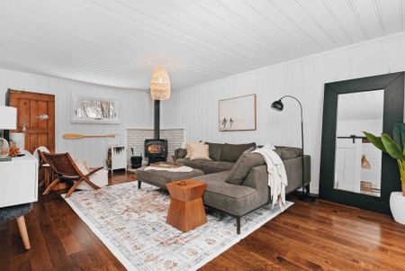 For Lease - 1972 Limberlost Road, Lake of Bays, Ontario - Photo 3