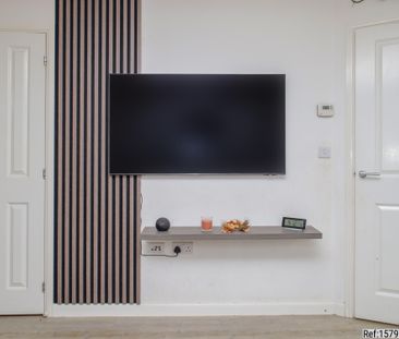 3 bed Semi-detached in Over court Gardens , Patchway, Bristol, BS34... - Photo 2