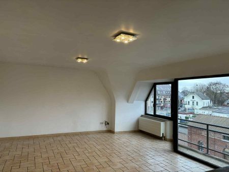 HERZELE - Ruim appartement vlakbij station - Photo 3