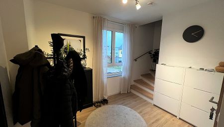 Moderne hochwertige 3-Zimmer-Maisonette-Wohnung mit tollem Ausblick in Bad Krozingen! - Foto 3