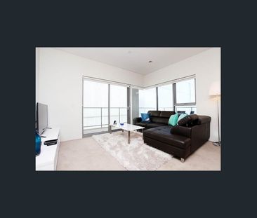 Modern, Fully Furnished Apartment in Prime CBD Location - Photo 1