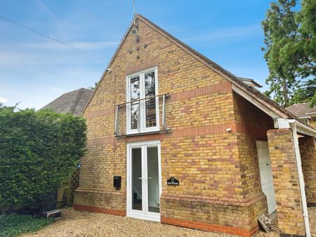 The Studio, Tiddington Road, Stratford-upon-Avon - Photo 5