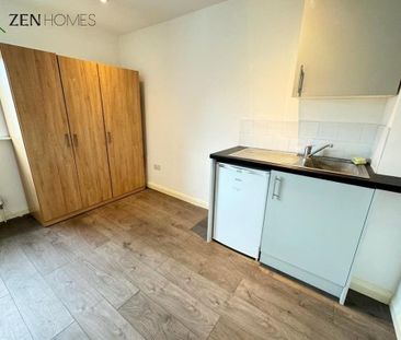 Studio to rent - Photo 4