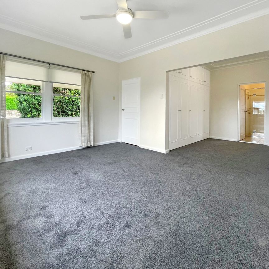 11A Sherwin Street, Henley NSW 2111 - House For Rent | Domain - Photo 1