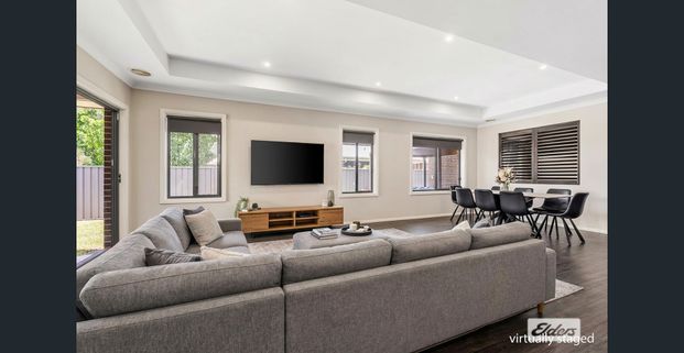 A Sophisticated Family Residence in Thurgoona - Photo 1