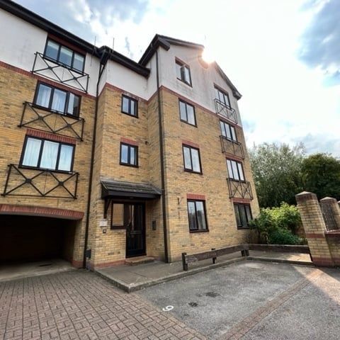 Admiral House, Viersen Platz, Peterborough - Photo 1