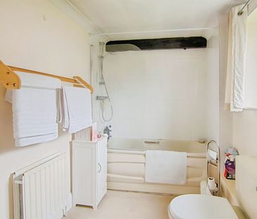 Wood Hall, CB11, Saffron Walden - Photo 3