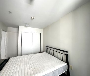 Furnished 1 Bedroom Apartment - Photo 2