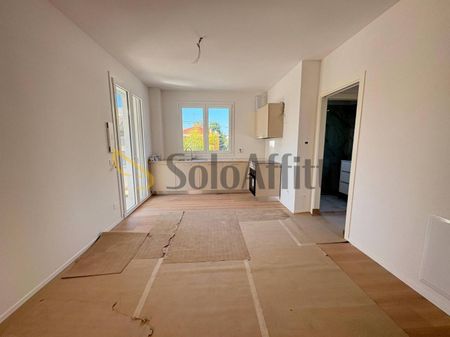 Trilocale via Monte Titano 75, Via Covignano - Villaggio Azzurro, Rimini - Foto 2