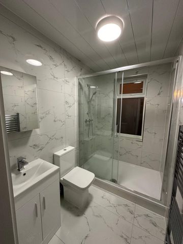 Room in a Shared House, Headstone Gardens, HA2 - Photo 4