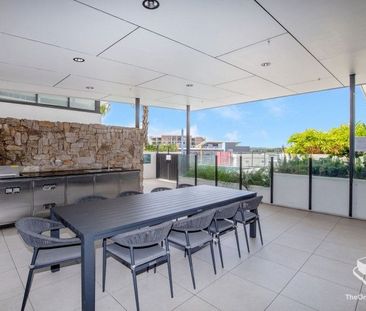 CIENNA VARSITY RIDGE - 2 Bedroom Executive Apartment - Photo 4