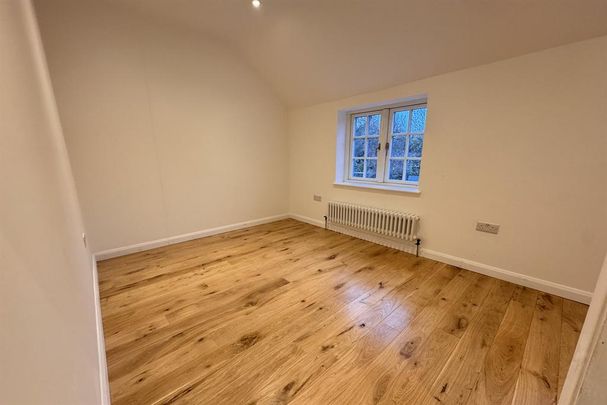 2 bedroom cottage to rent - Photo 1