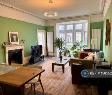 3 bedroom flat to rent - Photo 5
