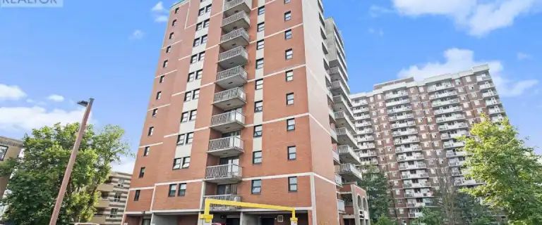 207 - 1180 OHIO STREET | 207 - 1180 OHIO STREET, Ottawa - Photo 1