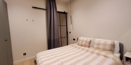 Appartement te huur in Etterbeek voor € 1.300 met 1 slaapkamer - Photo 3