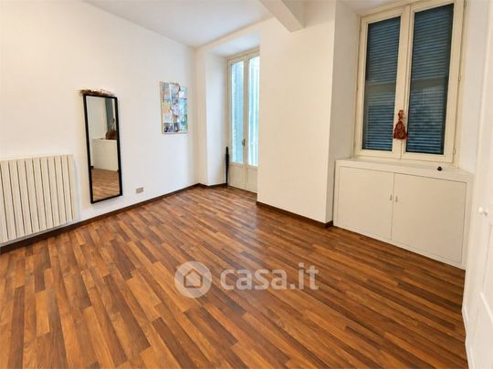 Bilocale in Affitto in Piazza San Nazaro in Brolo 3 a Milano - Photo 1