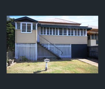 SAPCIOUS HIGH SET HOME - 2 BEDROOMS - SLEEPOUT - SUNROOM - LOUNGE -... - Photo 5