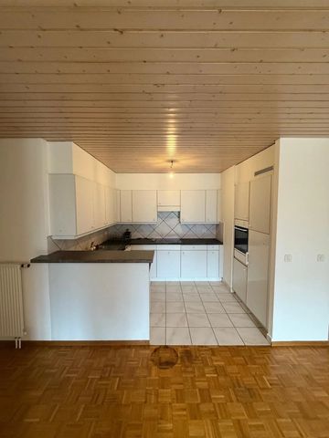 Appartement de 4 pièces au 3ème étage / 1ER LOYER OFFERT - Photo 3