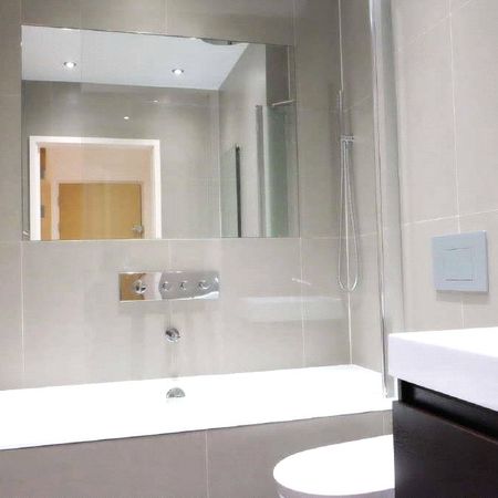 East Street, Epsom, Surrey, KT17 1BP - Photo 4